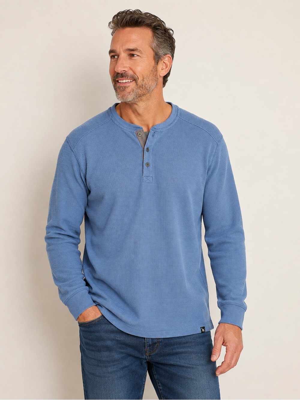 Eddie Bauer thermal shirt
Henley men’s size medium